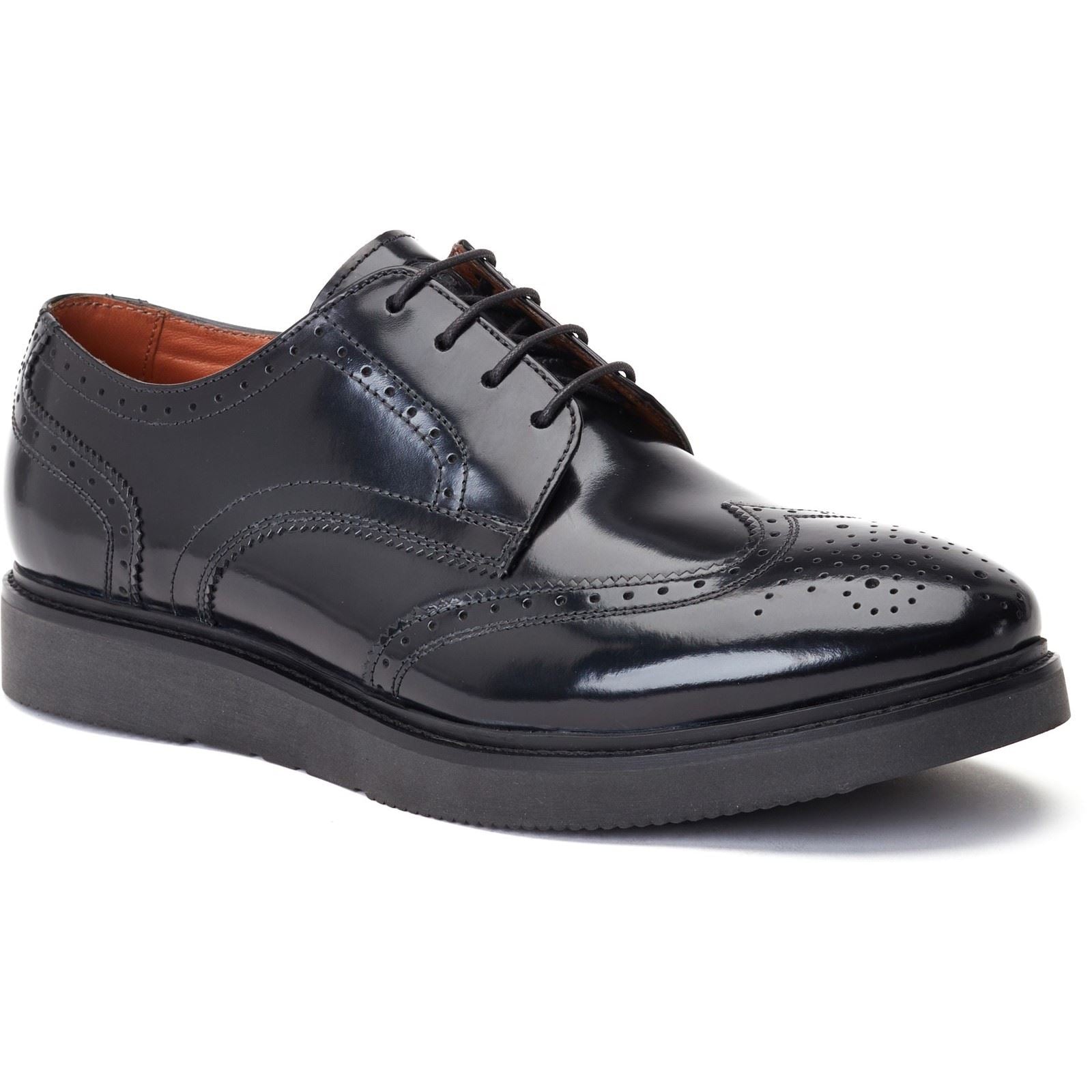 Base London Men's Joe Brogue Shoe in Black